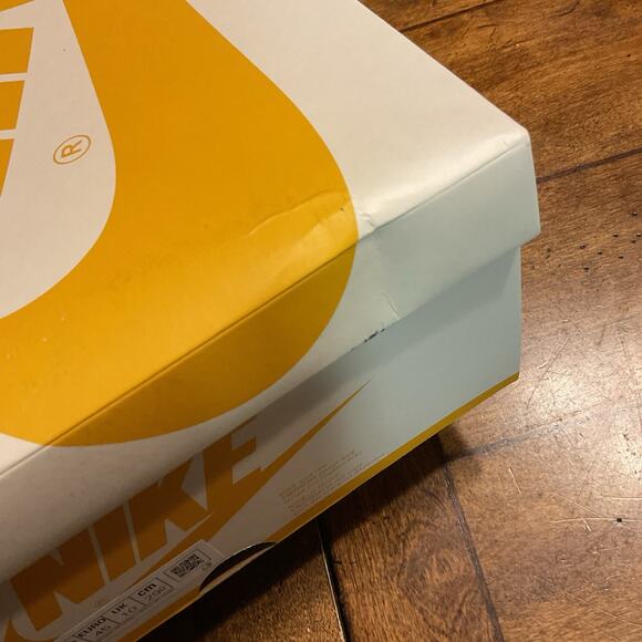 Nike Air Jordan 1 Retro OG High Yellow Ochre Black Sail Size 11 New In Box